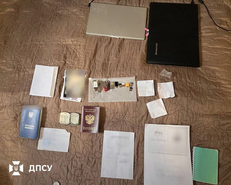 Прикордонники допомогли викрити жінку, що співпрацювала з окупантами