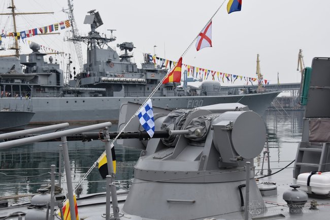 Українські моряки почали тренуватися на Айлендах (оновлено) 10