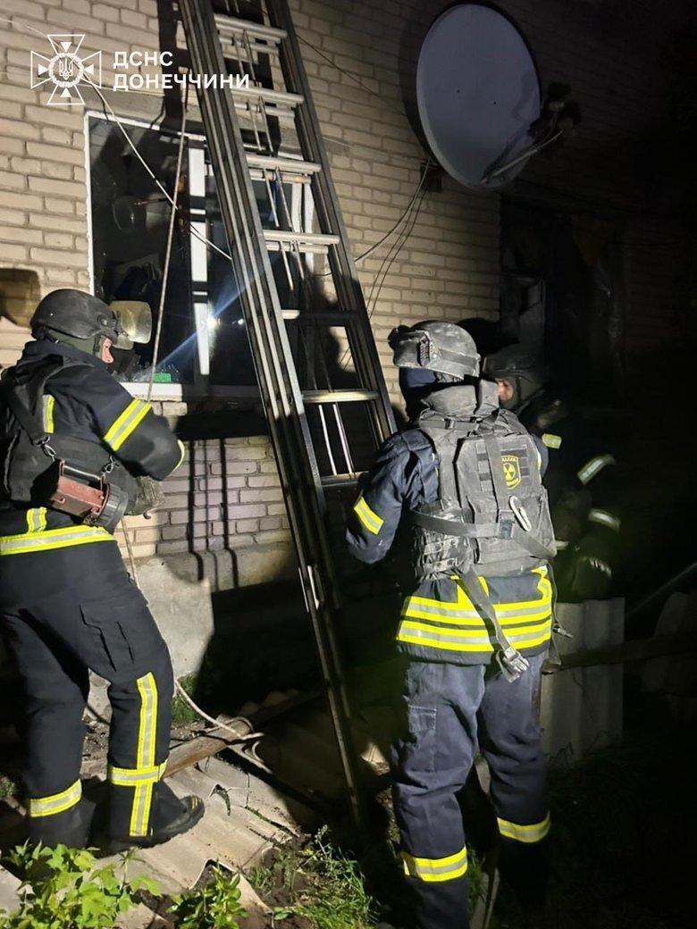 Российский удар по Краматорску: двое раненых и разрушения