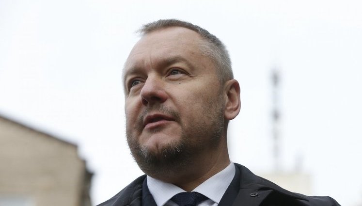 Екснардеп Артеменко, який пропонував здати Крим в оренду РФ, хоче через суд повернути українське громадянство
