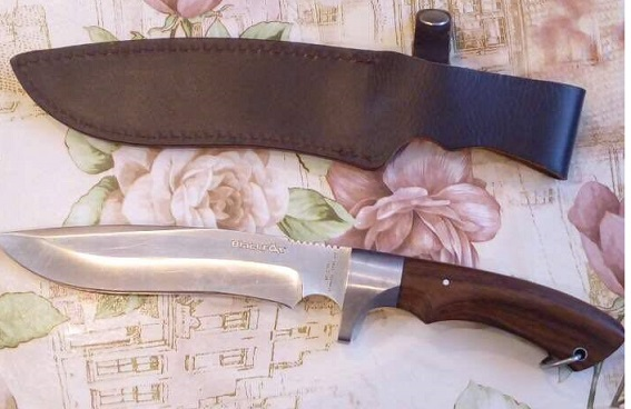 Банду поліцейських, які займалися рекетом на залізничному вокзалі, затримано у Львові, - Нацполіція 05