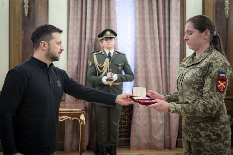 Zelenskyy congratulates soldiers on the Day of Missile Troops and Artillery