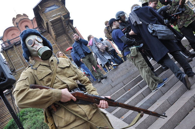 Парад зомбі відбувся в Києві 56