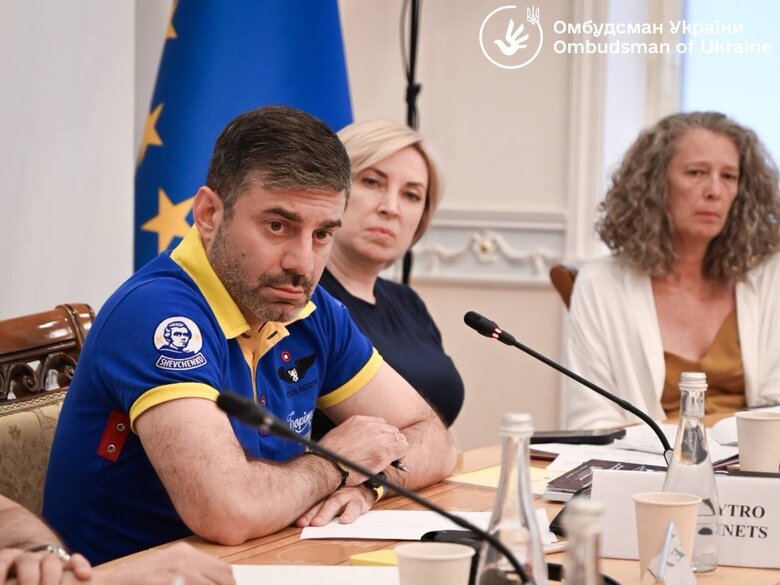 Омбудсман Дмитро Лубінець: Вкрадених з України дітей росіяни намагаються перевиховати в дусі русского мира. Для трудных детей є окремі спеціальні табори 08