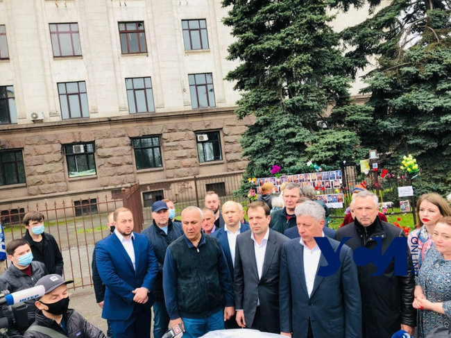 Річниця трагедії в Одесі: на Соборній площі відбувається марш патріотів 13