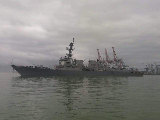USS James E. Williams docks in Odesa 02 USS James E. Williams docks in Odesa 02