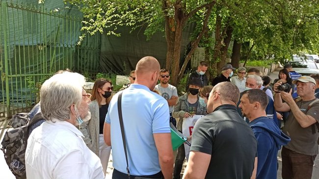 Ні - руйнуванню історичного Києва!: активісти протестують проти забудови маєтку 19 століття в центрі столиці 07