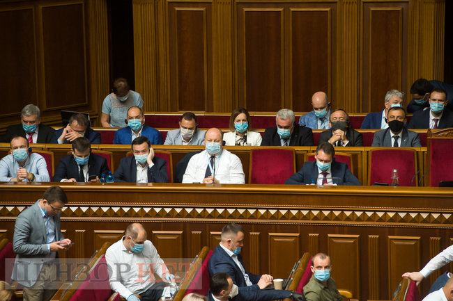 Час вопросов к правительству, объятия Саладухи, тревога Иванчука и расходы Кивы - работа Рады 3 июля 04