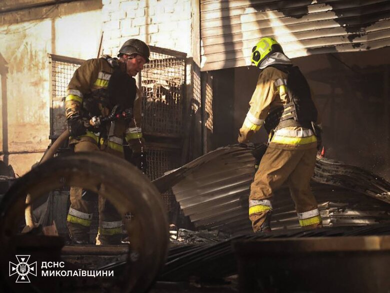 пожежа на миколаївщині після обстрілу