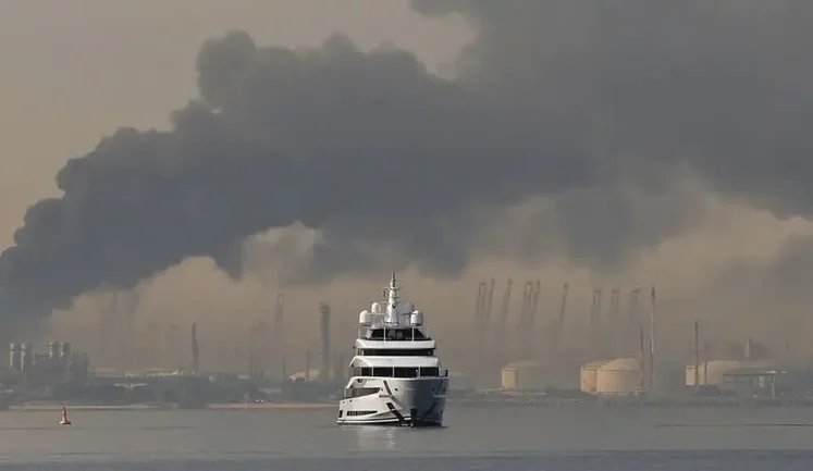 Иран угрожает полностью заминировать Персидский залив