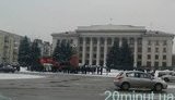 Житомирские коммунисты и милиция вышли защищать памятник Ленину от "свободовцев". ФОТОрепортаж+ВИДЕО