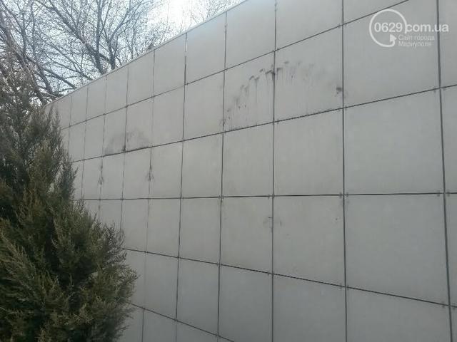 памятник мариуполь орджоникидзе демонтаж