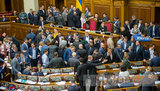 "Всех мобилизуем в зал", "Записываемся на выступления", "Дайте слово Заблоцкому - он ее примочит", - как фракция "СН" принимала закон о рынке земли. ФОТОрепортаж