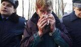 Открытие отреставрированного памятника Ленину закончилось метанием краской и мордобоем. ФОТОрепортаж.