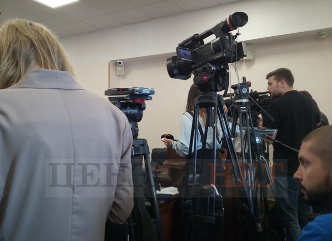 Court frees MH17 case suspect Tsemakh on personal recognizance 03