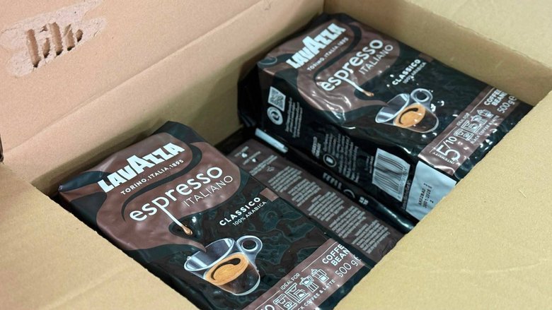 У Києві затримали крадену в ЄС каву Lavazza