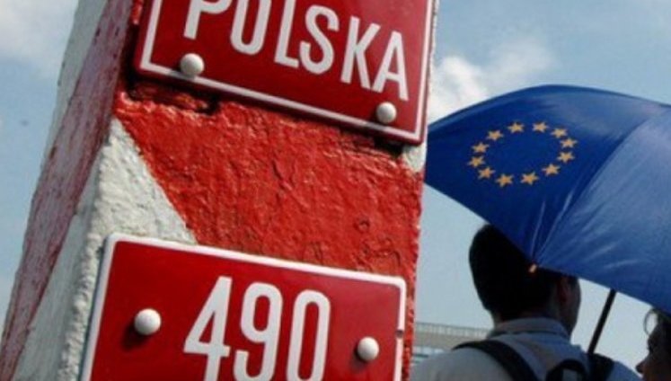 Поїздки в Польщу на роботу під загрозою вже з листопада