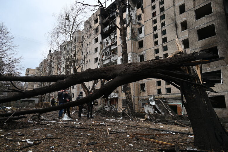Consequences of Russian missile strike on house in Solomianskyi district of Kyiv 26