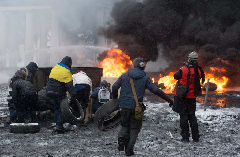 Вісім років від Вогнехреща на Грушевського: Вогонь запеклих не пече 07