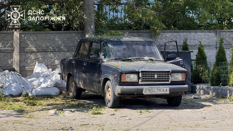 Рашисти вдарили БпЛА по Запоріжжю: загинула жінка