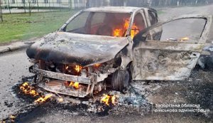 авто на запоріжжі після обстрілу