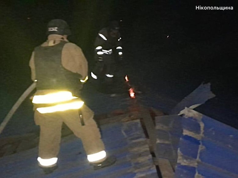 В Никопольском районе россияне нанесли удары по Никополю, Марганецкой, Мировской, Червоногригоровской, Покровской общинам
