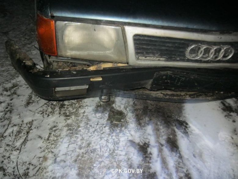 Білоруські прикордонники стверджують, що вночі обстріляли авто, яке проривалося в Україну. Держприкордонслужбі про це нічого не повідомляли 02