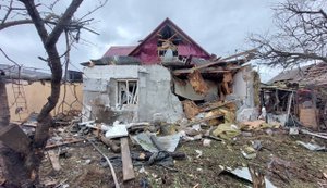 Russians attacked residential area of Mykolaiv with attack drone: four houses damaged. PHOTOS