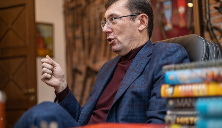 Луценко рассказал о рисках от имплементации формулы Штайнмайера: "Херовый и еще херовее"