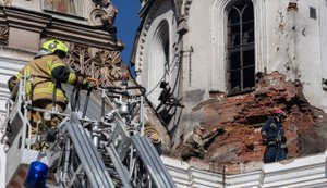 Массированный удар по Киеву: заявление Зеленского после посещения Лавры