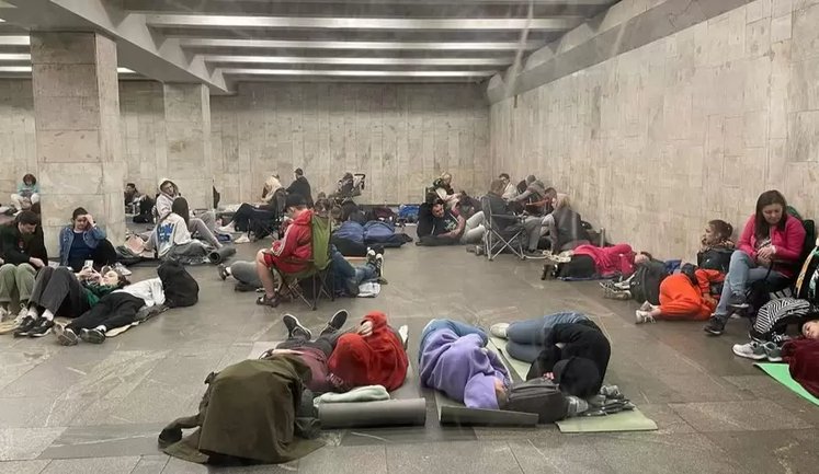Подготовка к будущим тревогам: Киевский метрополитен после зонирования станций закупил 3600 стульев