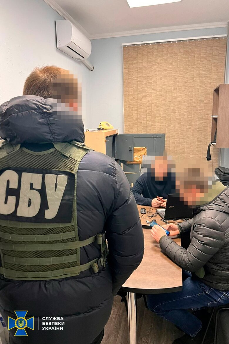 Керівництво Сумської ОДА викрите на розкраданні коштів для відновлення інфраструктури області, - СБУ 01