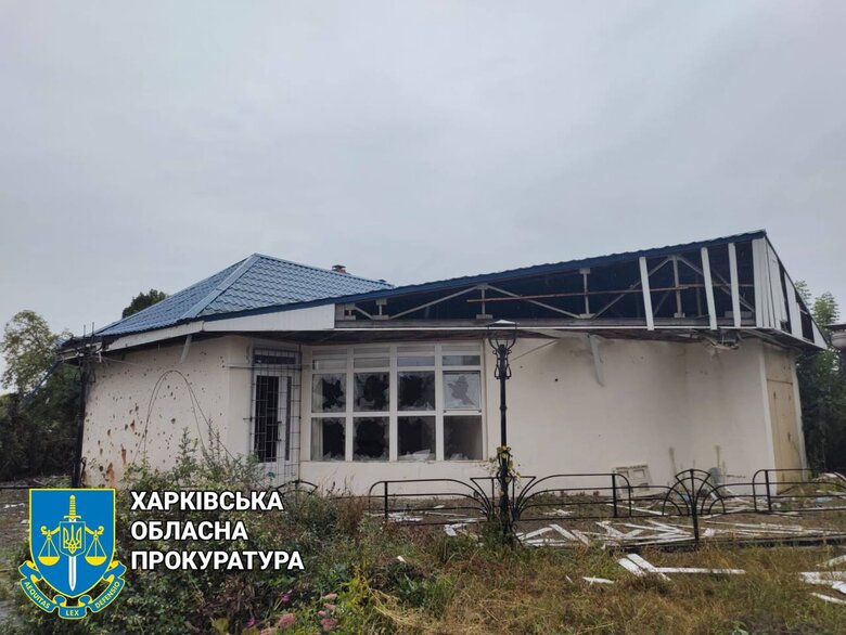 Вночі армія РФ обстріляла цивільну інфраструктуру Козачої Лопані 04