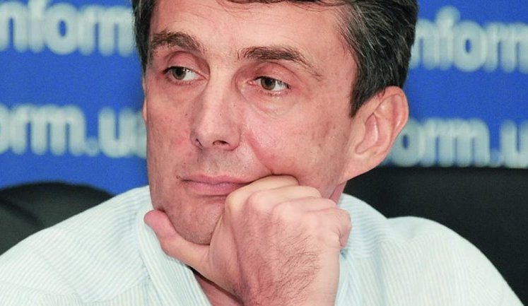 Глава Комитета по конкурсным торгам Минобороны Олег Свирко: "На питание армии выделили почти 3,5 млрд – и сразу появились желающие оставить все, как было"
