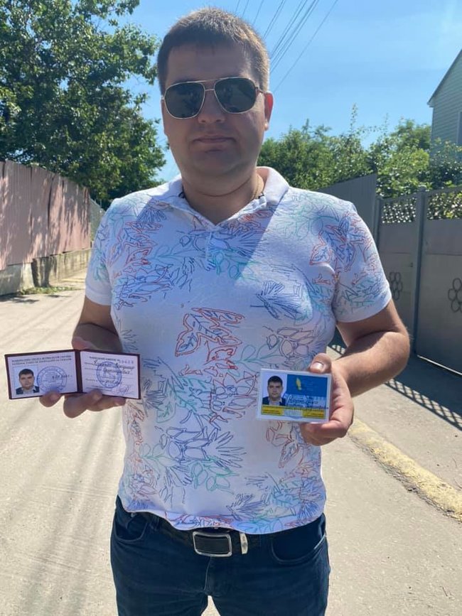 Депутат Одесского горсовета от ОПЗЖ Корниенко получил удостоверение журналиста от НСЖУ. Ни одной его публикации найти не удалось 03