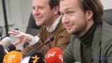 Білоруські опозиціонери Родненков і Кравцов не планують просити політичного притулку в Україні, у них є посвідки на проживання