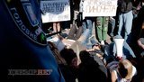 Против пенсионной реформы "лежит" акция протеста у входа в здание Верховной рады. ФОТОрепортаж