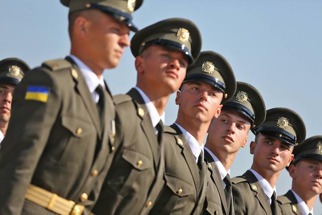 парад независимость репетиция