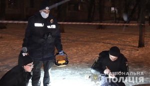 Тело иностранца с ножевыми ранениями обнаружили в Деснянском районе Киева, - полиция