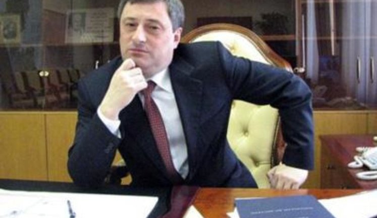 Янукович отругал одесского губернатора: "Ты что здесь ничем не управляешь?"
