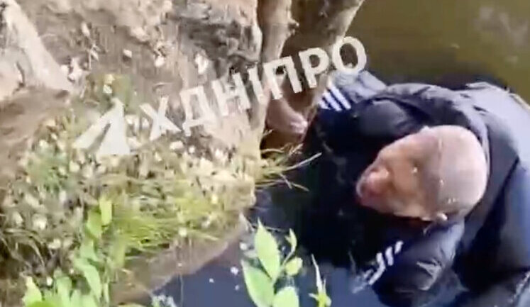 Подростки снимали на видео мужчину, пока тот тонул в водоеме в Днепре: он погиб, - полиция. ВИДЕО