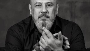 В - відповідальність.