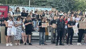 "Hands off NABU and SAPO": People in Zhytomyr protest against bill No. 12414. PHOTOS
