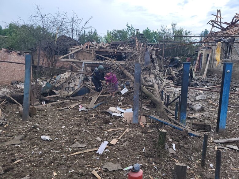 Ранковий удар по Донеччині: троє загиблих та троє поранених, - Кириленко 05