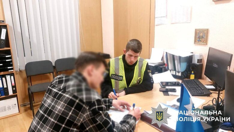 В Киеве блогеры хвастались незарегистрированным оружием: подробности