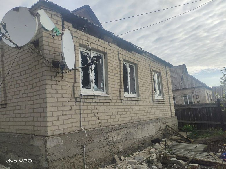 Фосфорні снаряди, авіаудари, обстріли з Градів: вночі росіяни намагались атакувати Донеччину 01