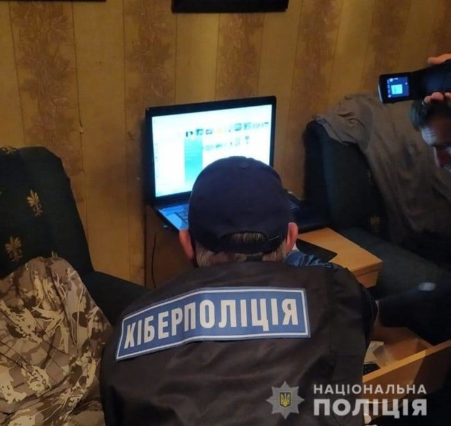 Двох жителів Київщини впіймали на розповсюдженні дитячої порнографії 01
