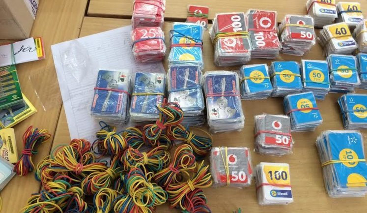 Податківці в Києві викрили керівників лотерейної компанії, які користувалися послугами конвертаторів. ФОТОрепортаж