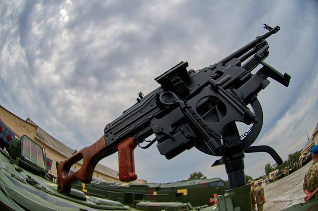 67 единиц техники после празднования Дня независимости будет передано в зону АТО, - Генштаб ВСУ 09