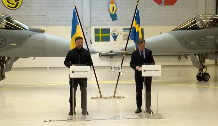 Швеція подарує Україні 16 винищувачів Gripen, ще 22 літаки – Київ закупить